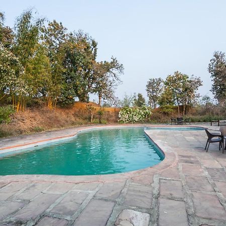 Kanha Village Eco Resort Extérieur photo