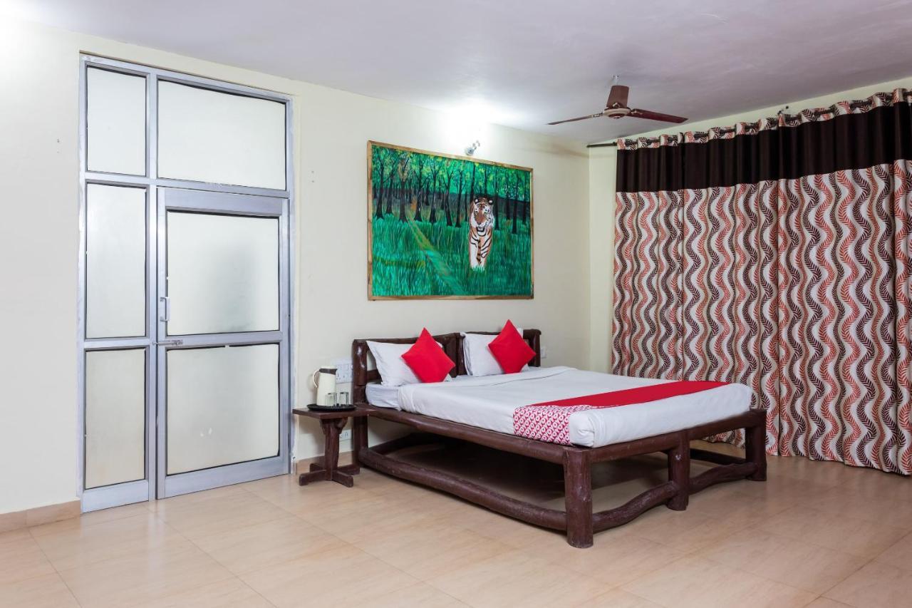 Kanha Village Eco Resort Extérieur photo