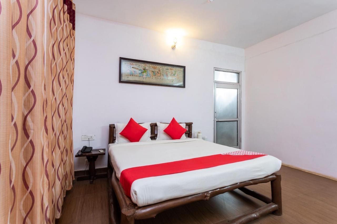 Kanha Village Eco Resort Extérieur photo