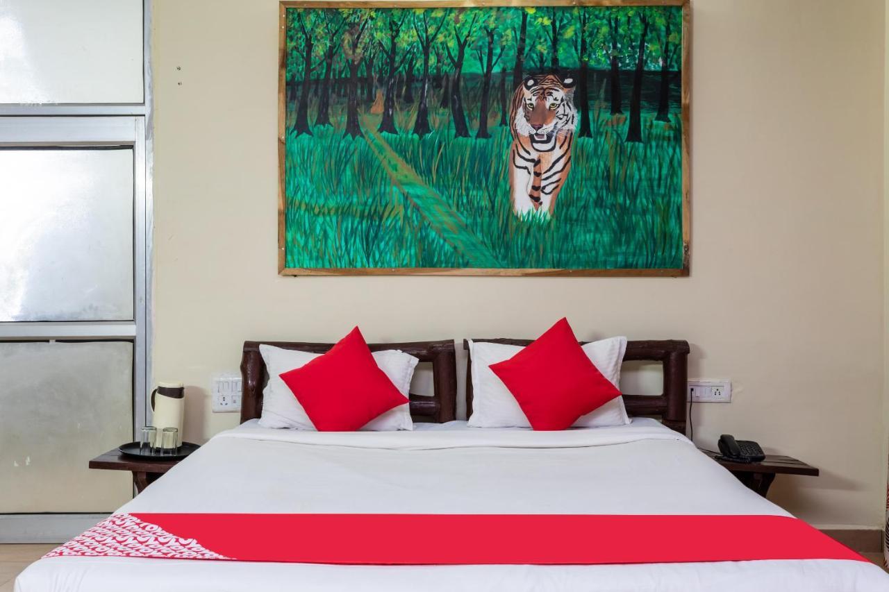 Kanha Village Eco Resort Extérieur photo