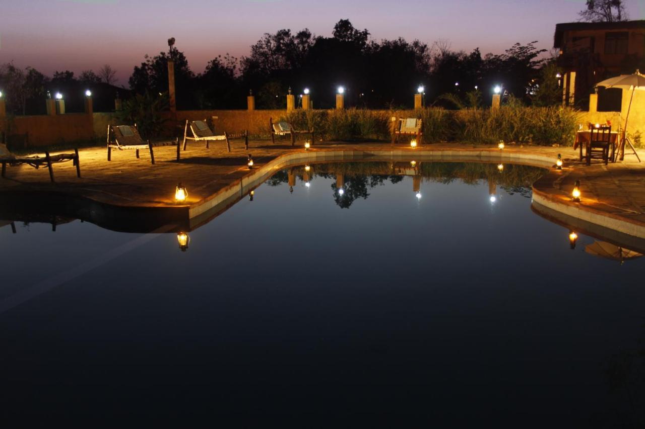 Kanha Village Eco Resort Extérieur photo