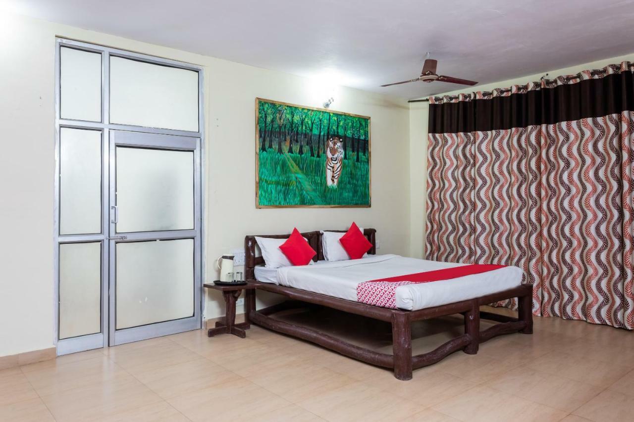 Kanha Village Eco Resort Extérieur photo