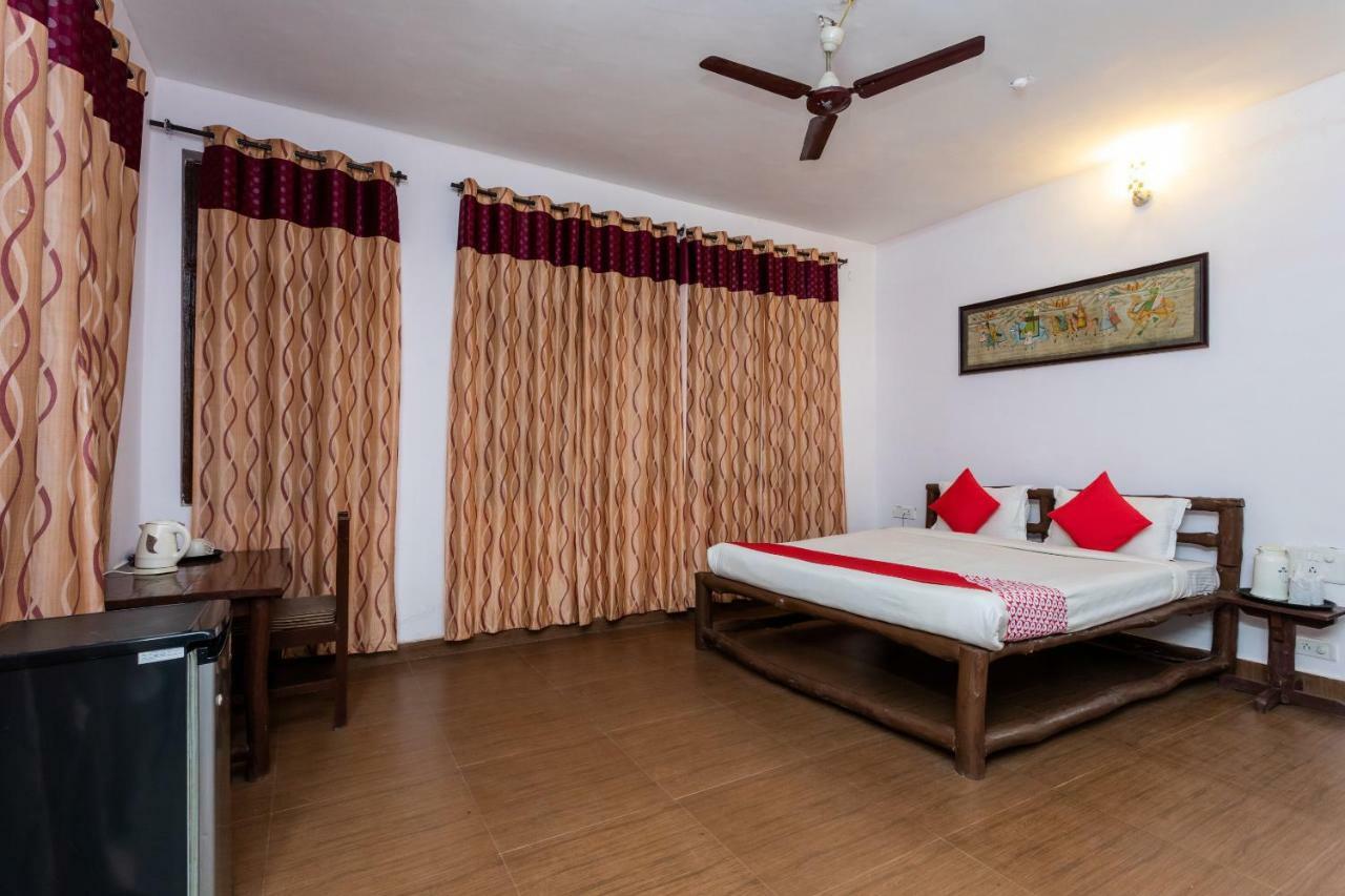 Kanha Village Eco Resort Extérieur photo