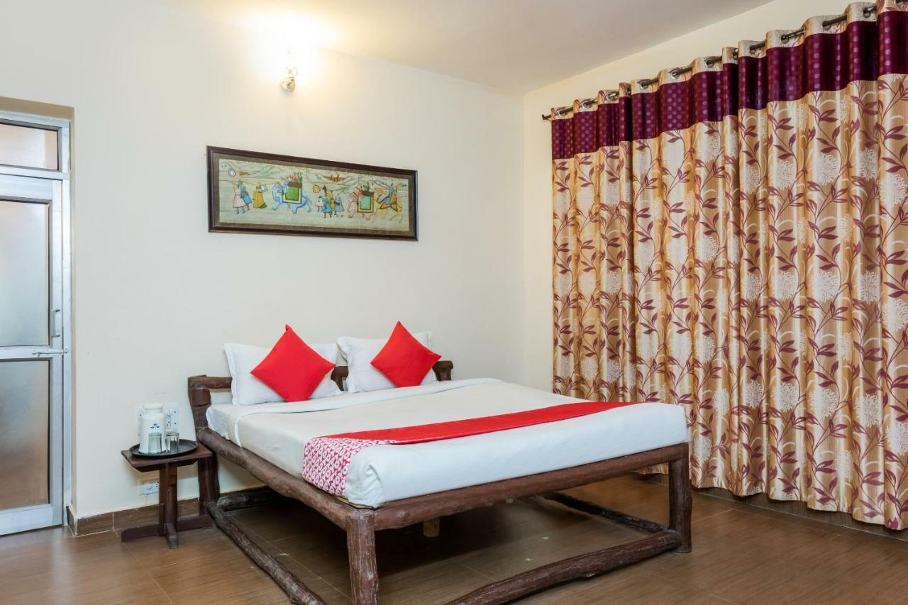 Kanha Village Eco Resort Extérieur photo